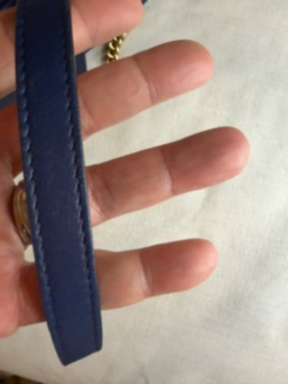 Gucci GG Marmont Ghost Camera Bag - Picture 8 of 10